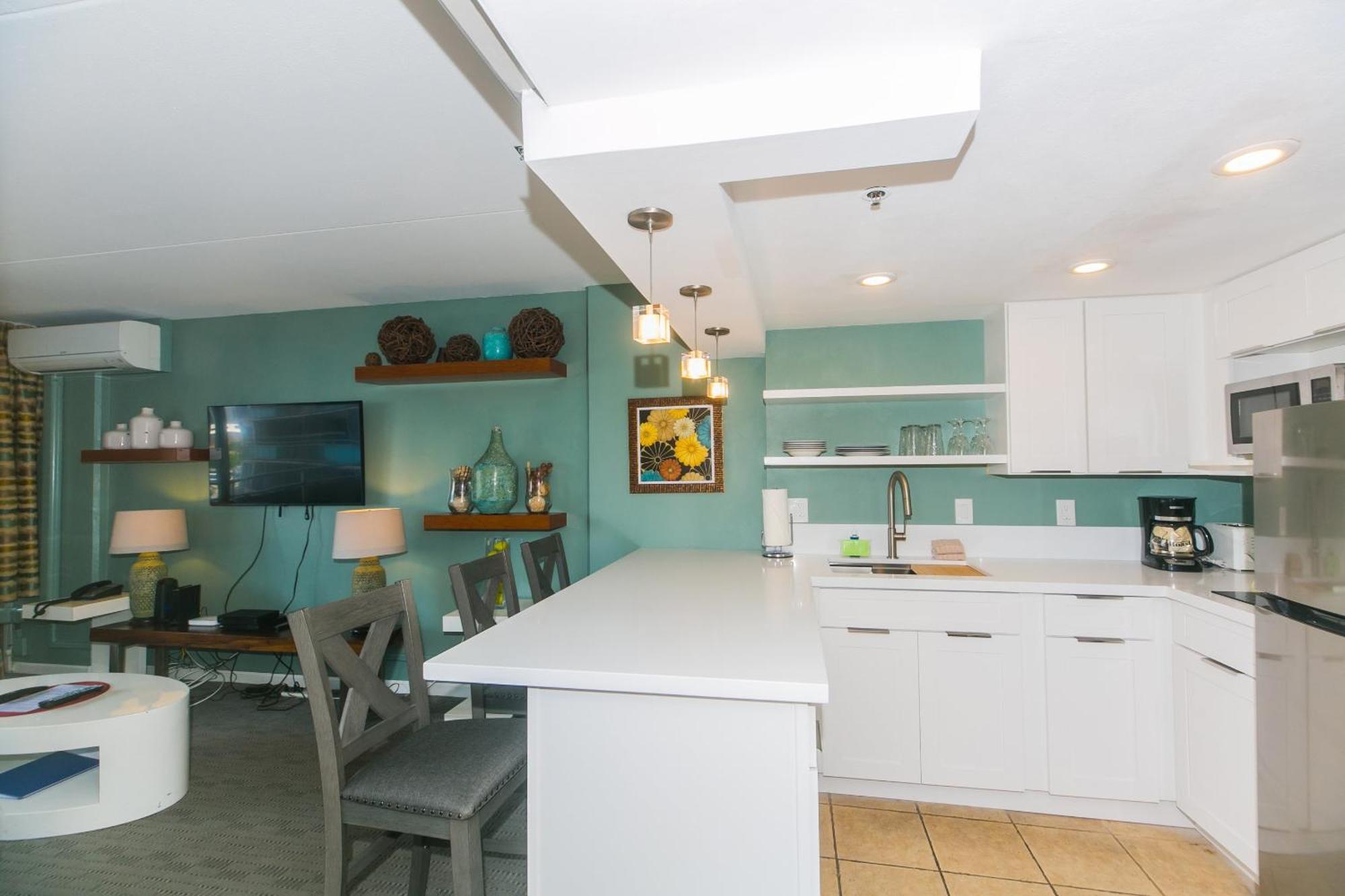 Apartment Ilikai Tower 613 View 1br *